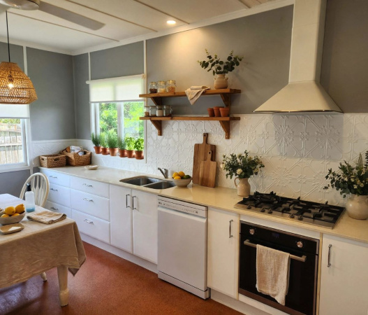 apm_crystal_queensland_cottage_kitchen_1rsz