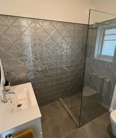 apm_crystal_shower_grey
