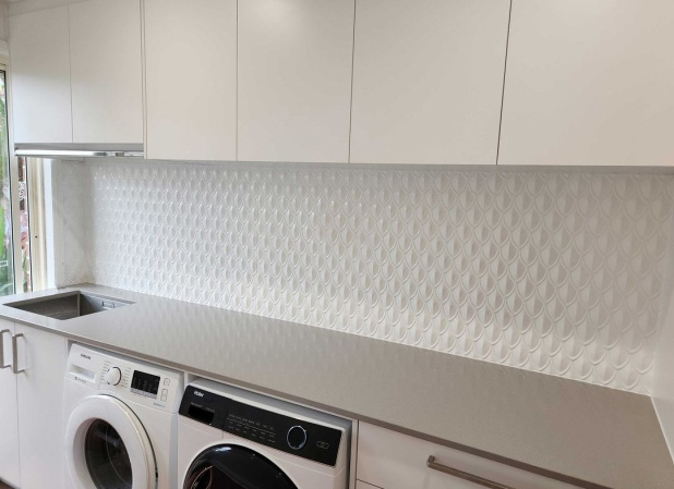 apm_fishscale_laundry_white_sb