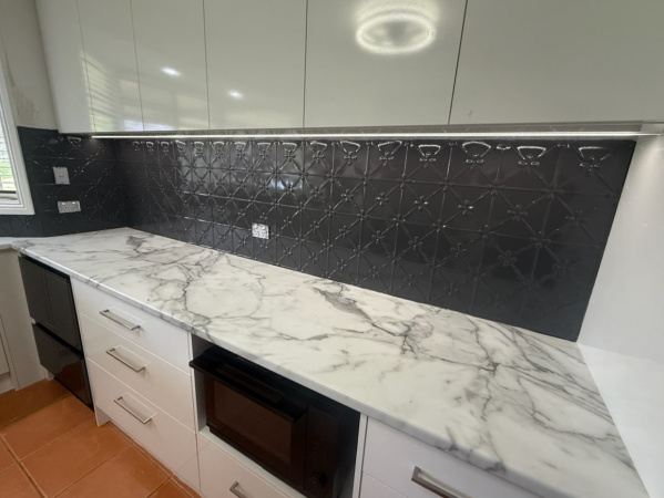 apm_rosemary_sb_charcoal